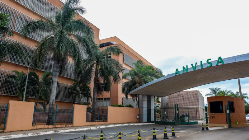 Anvisa aprova medicamento oral para câncer de mama avançado e que não pode ser removido
