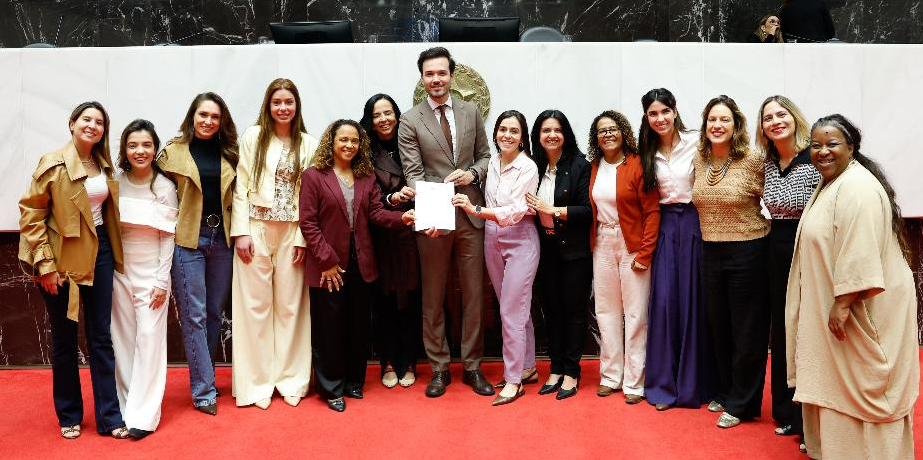 Criação da Galeria das Deputadas na ALMG vai preservar a história das mulheres no Parlamento mineiro