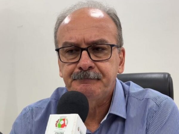 Vídeo: Neider grava vídeo para anunciar que não é mais candidato e fala em projeto para prefeito