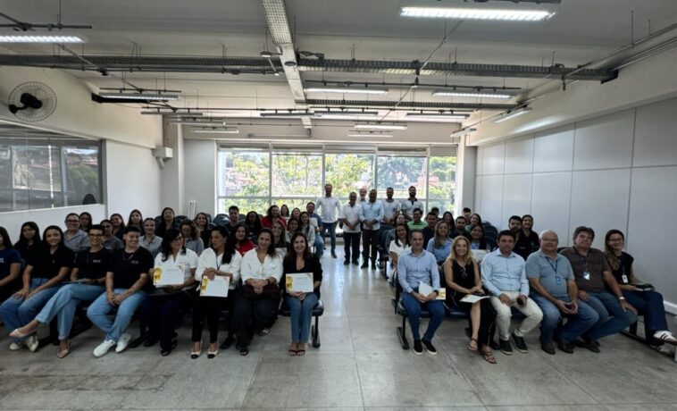 Prefeitura de Itaúna homenageia empresas parceiras do 2º Feirão de Empregos
