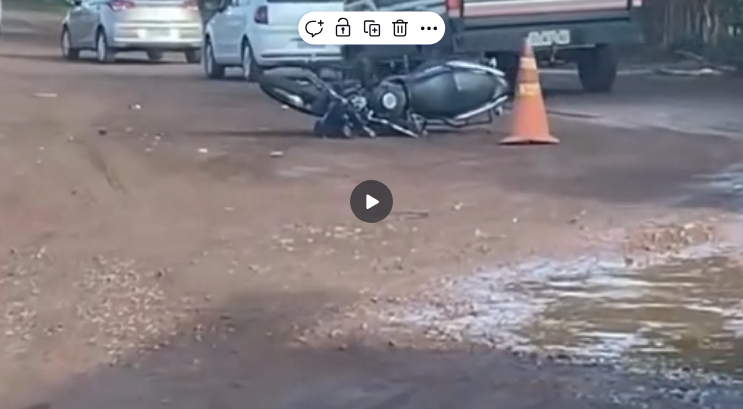 Vídeo: colisão frontal entre carro e moto deixa motociclista ferido na MG-050, em Itaúna